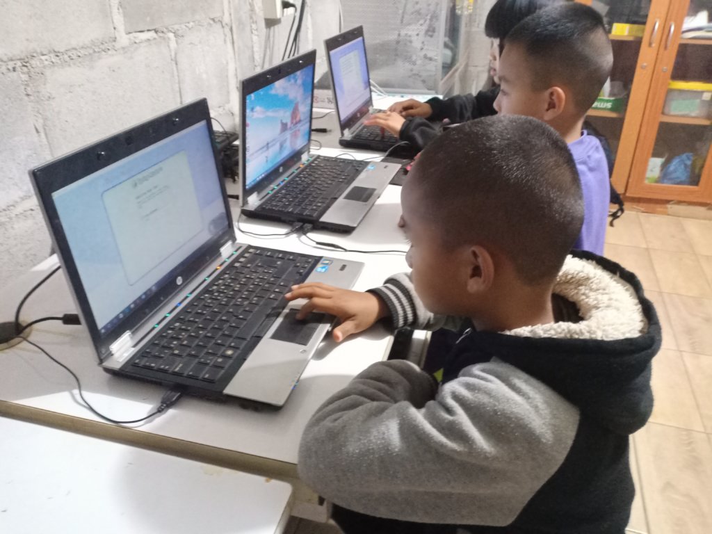 Computers for Refugee Children