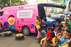 Mobile Learning Hub for 300 Street Child