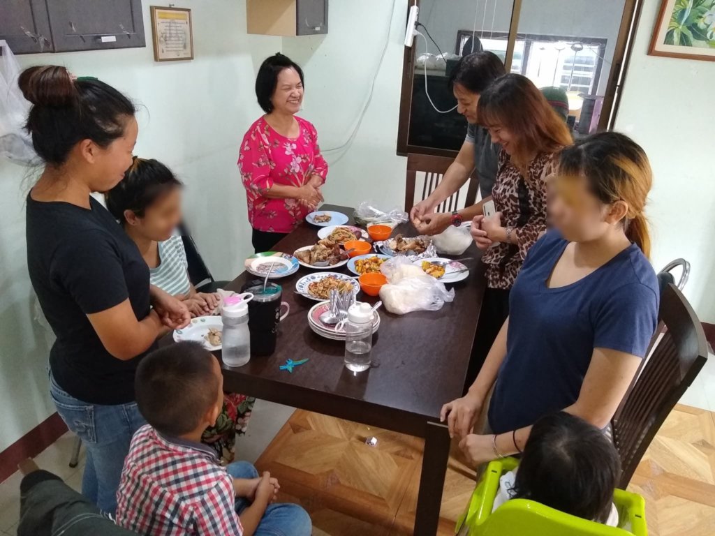 Helping Single Thai Mothers Keep Their Babies