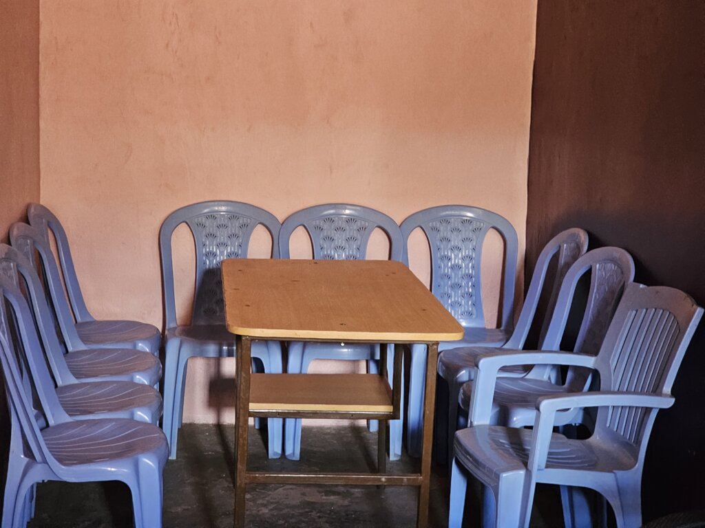 Build a skills hub for 250 girls in Kenya