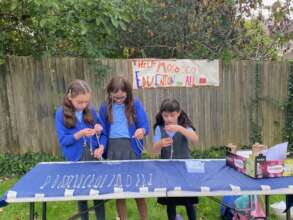 Mia & Anya fundraising at Elmlea Junior School