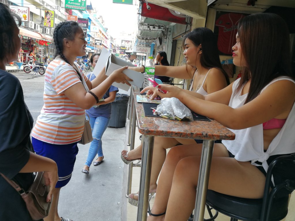 Give Hope during this Covid Christmas 2020