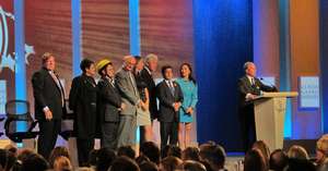 Greig Craft is in the yellow helmet.