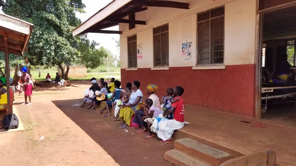 Provide 26,965 people in Uganda with healthcare