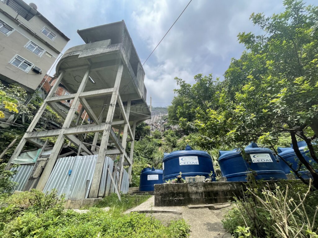 Connecting Brazilian Slum Residents to Resources