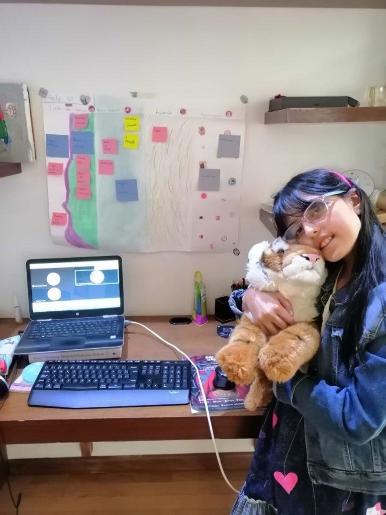 Support INVENTIVA, STEAM education to latina girls