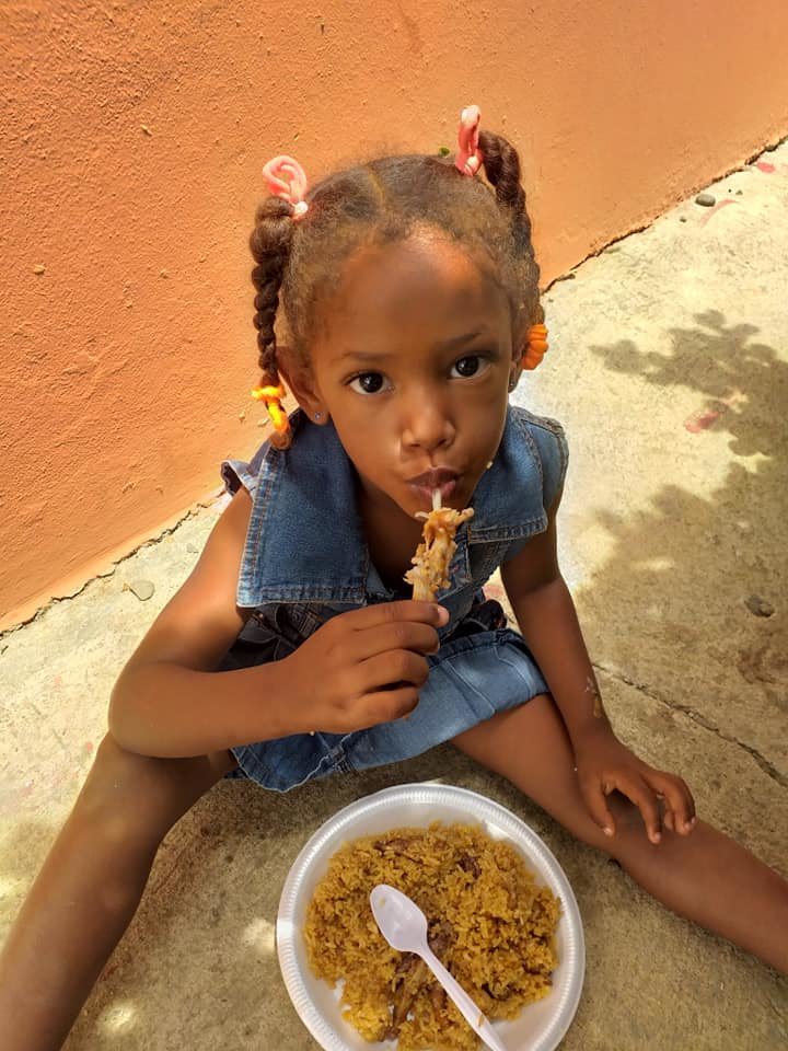 Educate and Nourish 100 Dominican Children