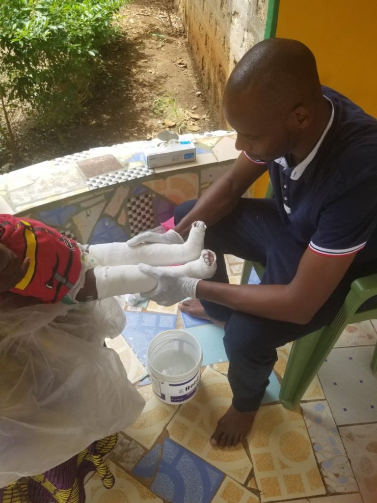 Rescue abandoned babies in Kenya