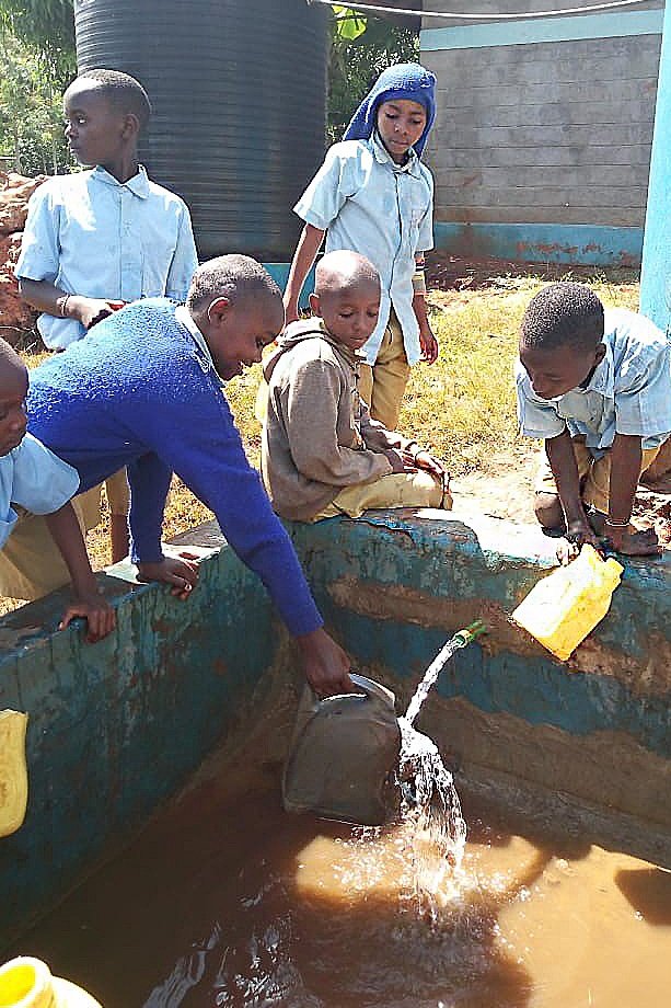 Give reliable fresh water to 2,500 Kenyan children