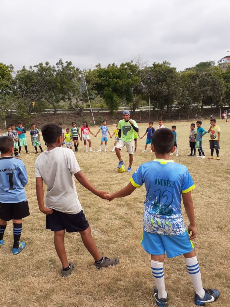 Let NEW MASCULINTIES  shine!