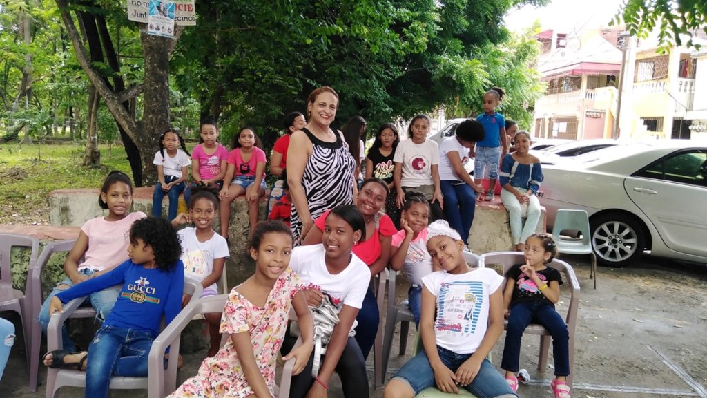 Let's take care of the elderly in DR from COVID-19