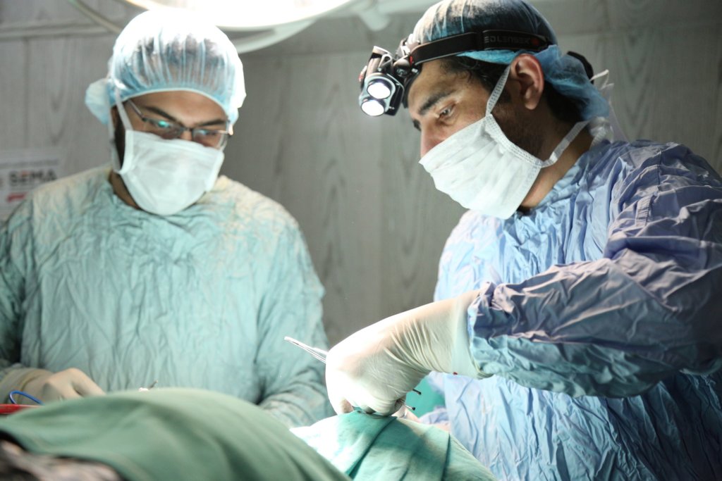 Sponsor 500 Syrian Patients