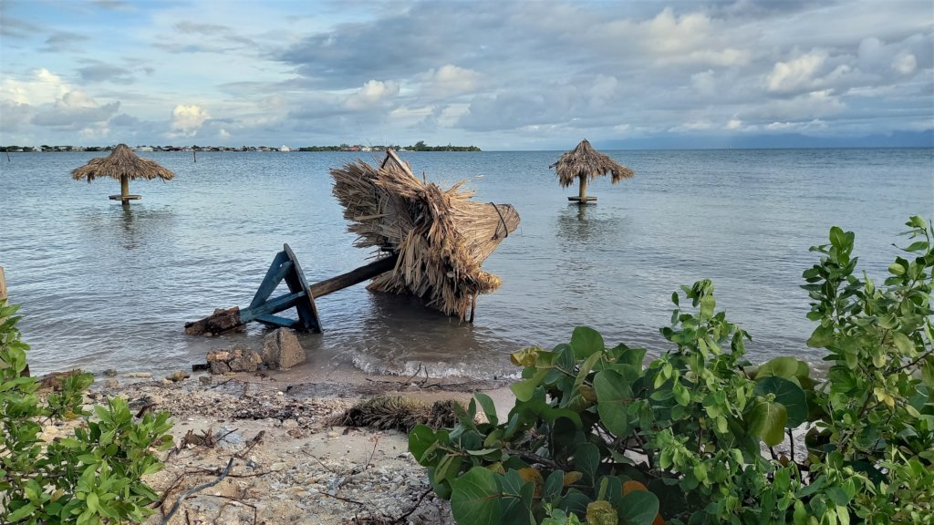 Year End Fundraiser for Utila, Honduras