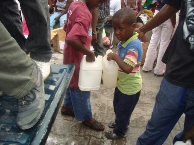 Restore Public Water Supply for 400,000 Haitians