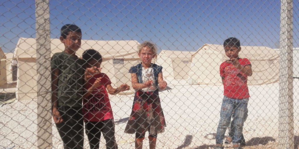 Bring the future for 2000 Syrian students