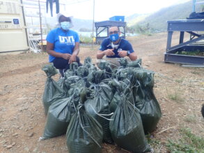 Sandbags made of crushed glass