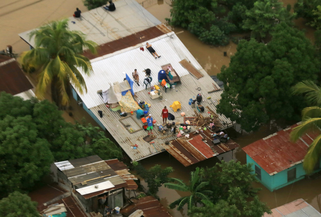 UNITED WE HELP HONDURAN FAMILIES STORMS ETA /IOTA