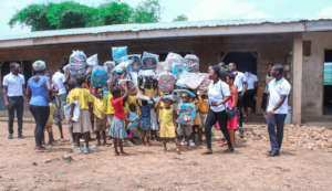 World Inspiring Network donating school bags