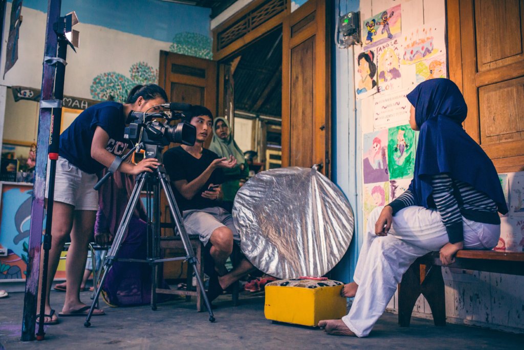 Break Poverty, Build Hope: Support Migrant School