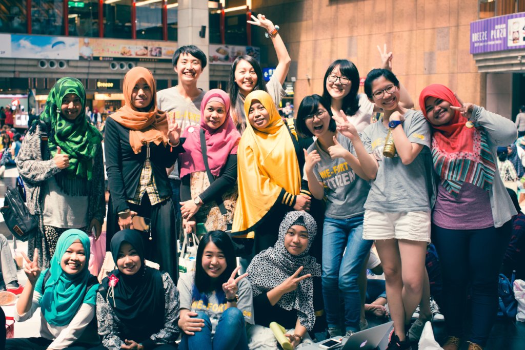 Break Poverty, Build Hope: Support Migrant School