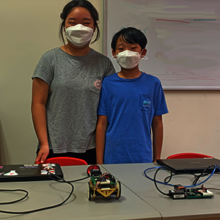 Teens in our teen program lead STEM Club for kids