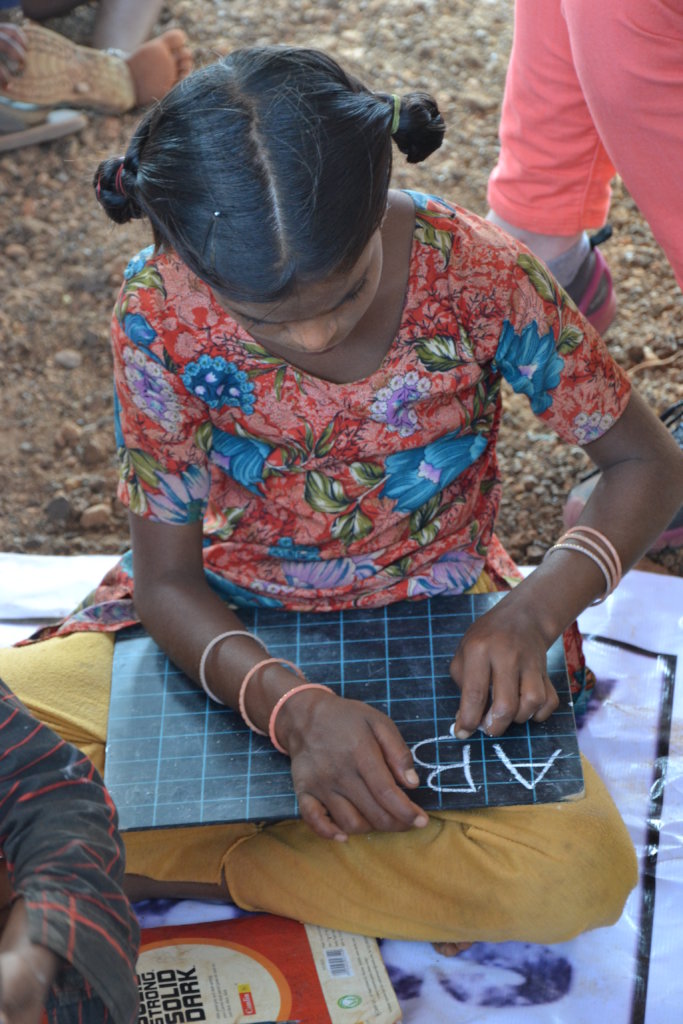 Education for 1000 slum children in Goa