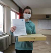 CYDD Sakarya branch student receives her note-book