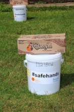 Soap and handwashing bucket - tippy tappy!