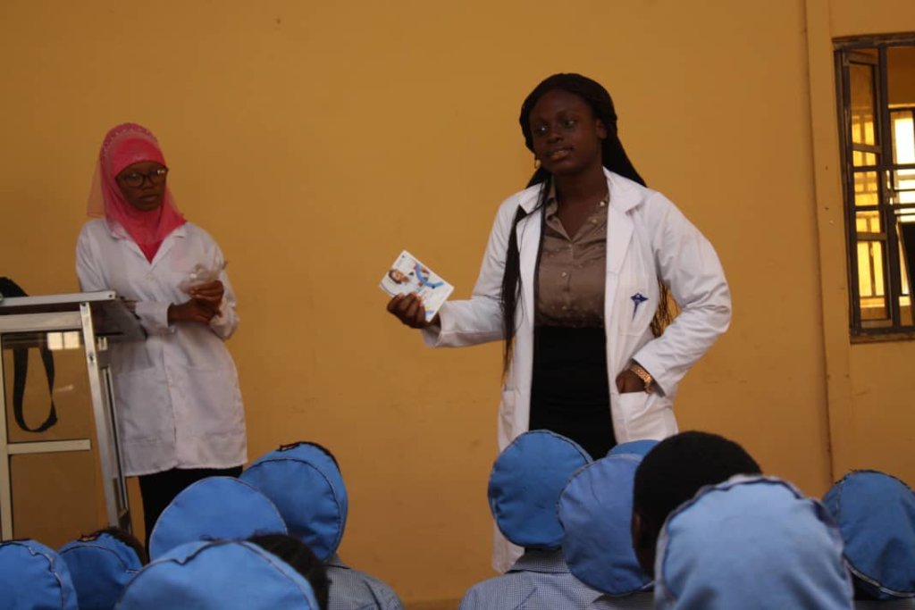 Reusable Sanitary Pads for 5,000 Girls in Nigeria