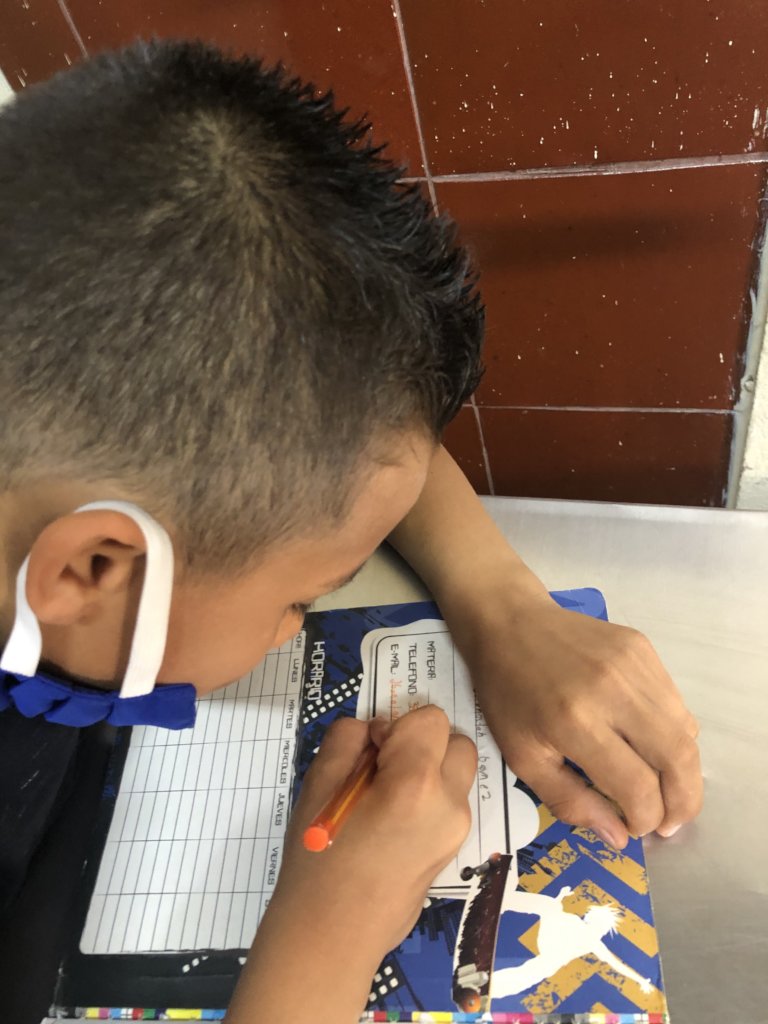 " Computers for poor children in Colombia"