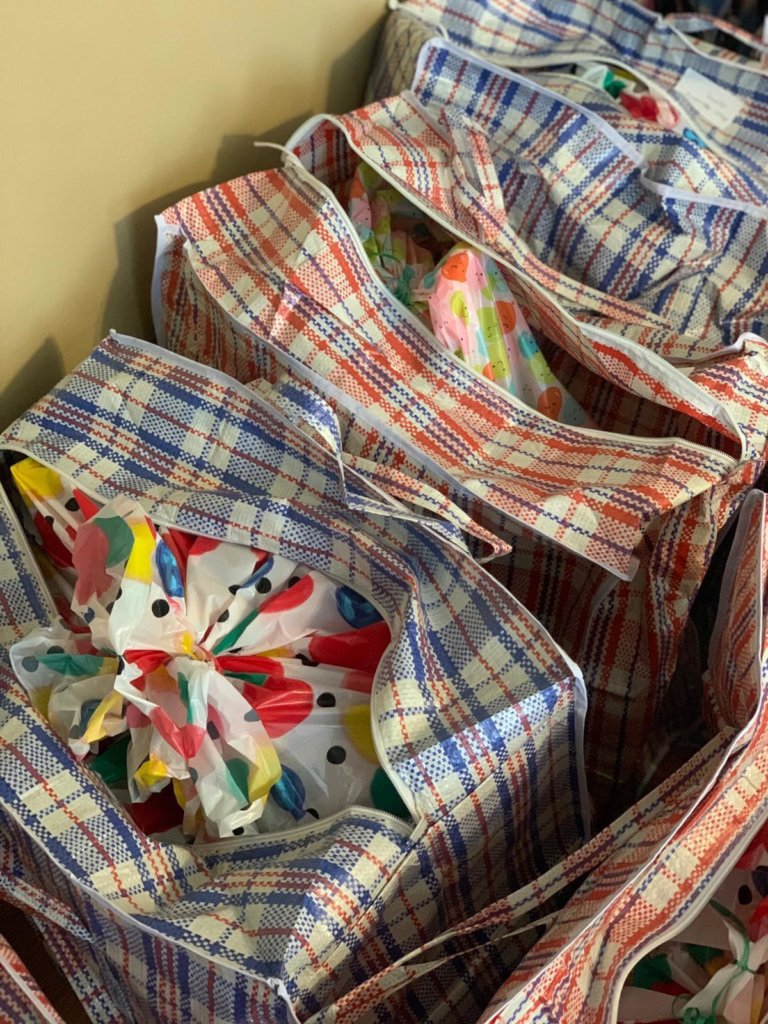 Support CT Refugee Women and their Families