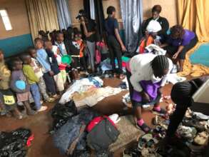 Clothes and shoes redistribution
