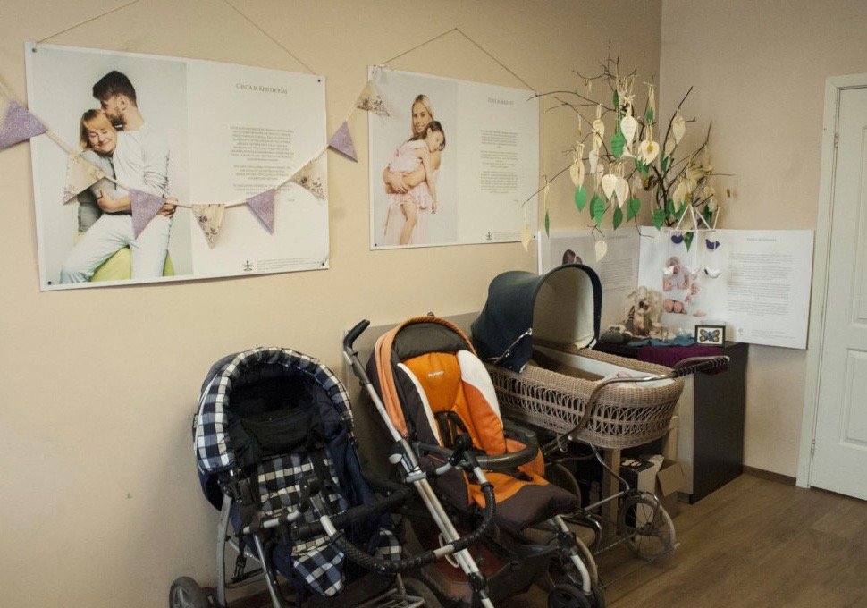 Save a new life by supporting pregnant woman