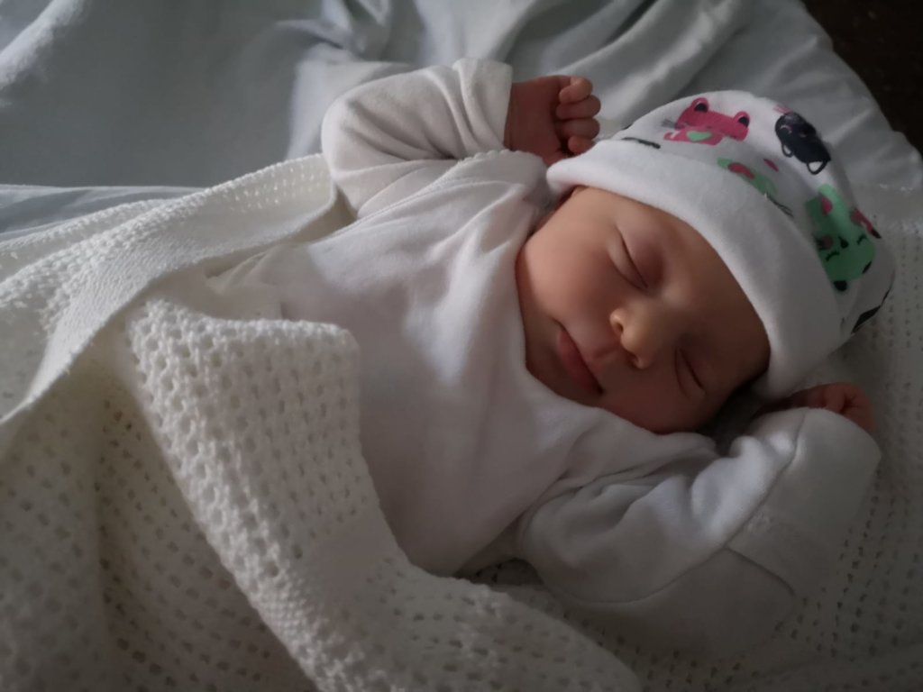 Save a new life by supporting pregnant woman