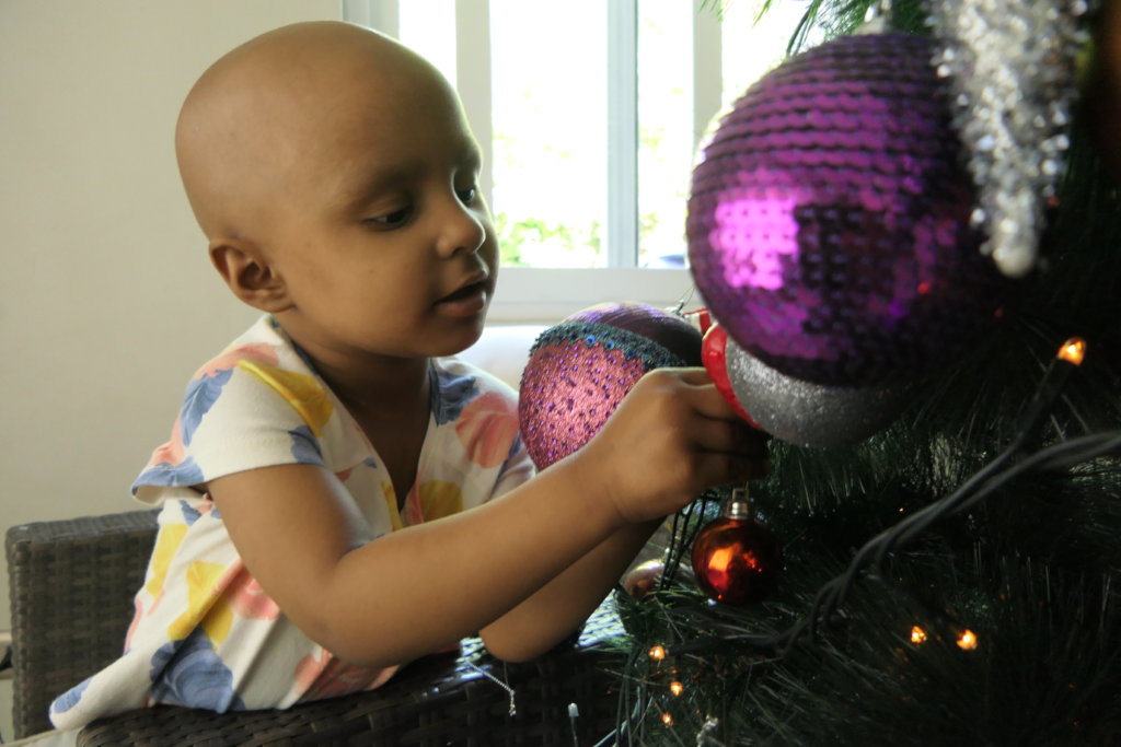 Holiday dinner for 300 children with cancer