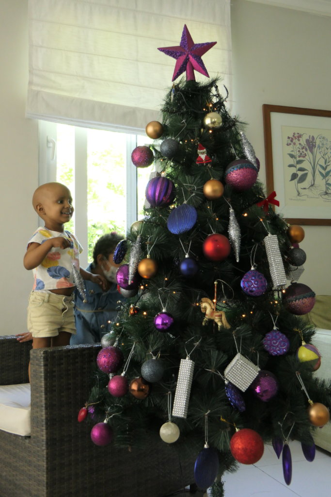 Holiday dinner for 300 children with cancer