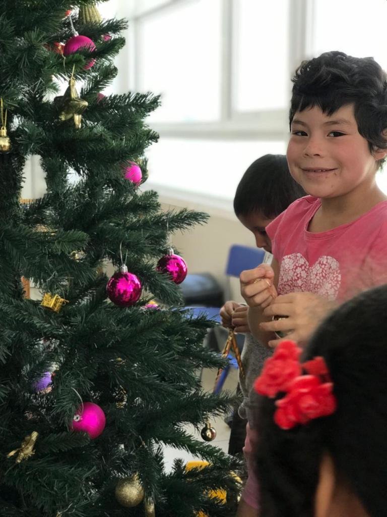 Holiday dinner for 300 children with cancer