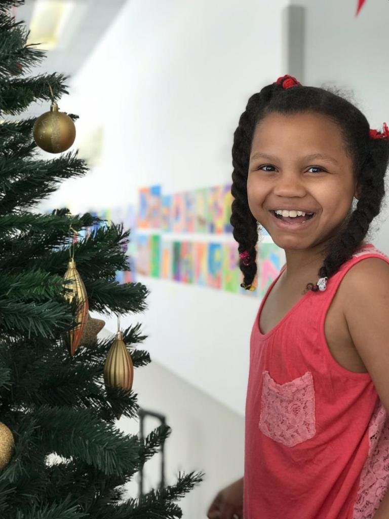 Holiday dinner for 300 children with cancer