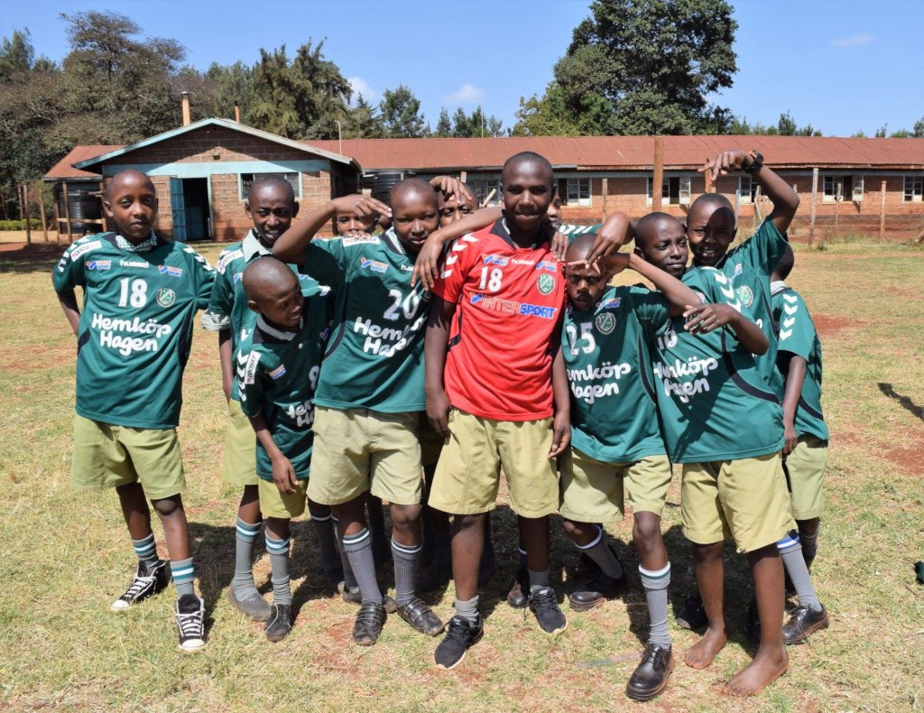 HELP YOUTH HANDBALL TEAMS FIGHT COVID19  IN  KENYA