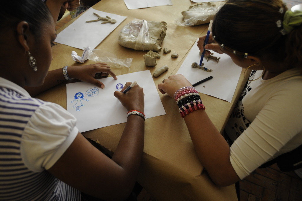 Empower 100 High Risk Teen Mums in Sao Paulo City