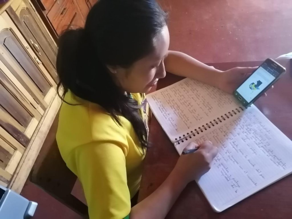 Empower Guatemalan students through digital tools
