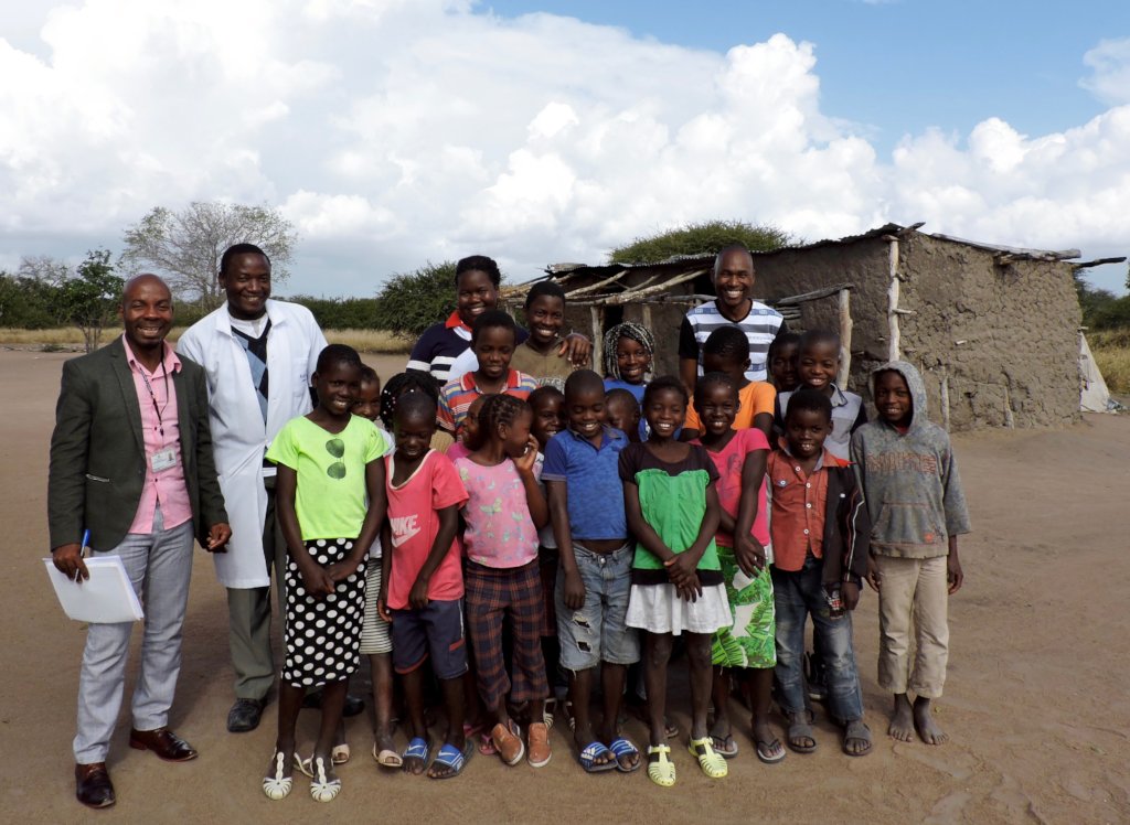 Teachers and students at Duvane Primary School