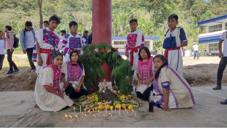 Empower 1,200 Mayan girls and youth from Chiapas