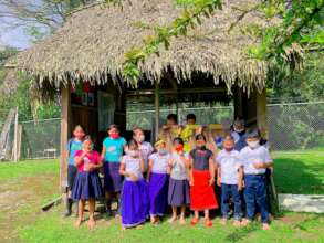 Indigenous children, beneficiaries of the project