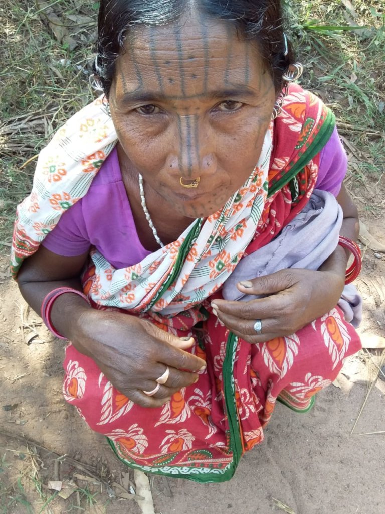 Donate winter clothes to the homeless in Gujarat