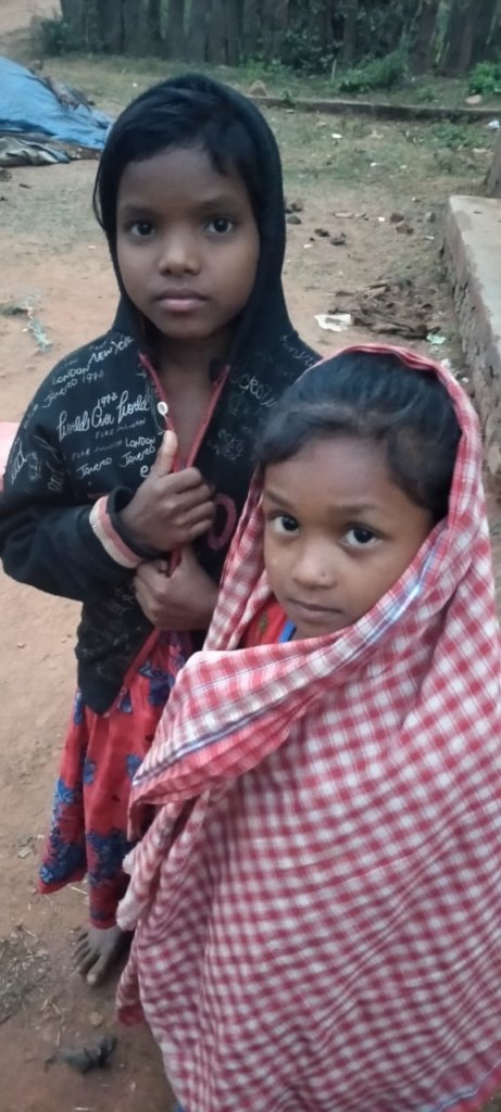 Donate winter clothes to the homeless in Gujarat