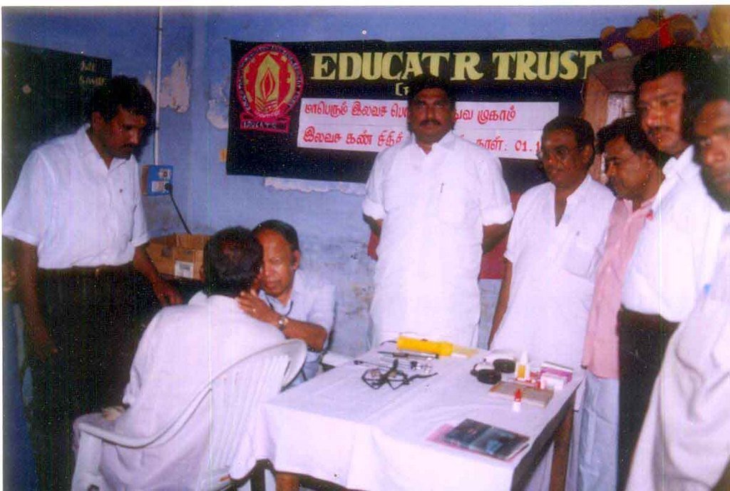 Give micro credit loans to Women in India