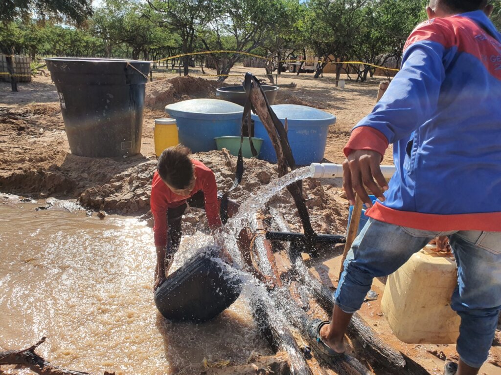CLEAN & POTABLE WATER for Wayuu tribe in desert