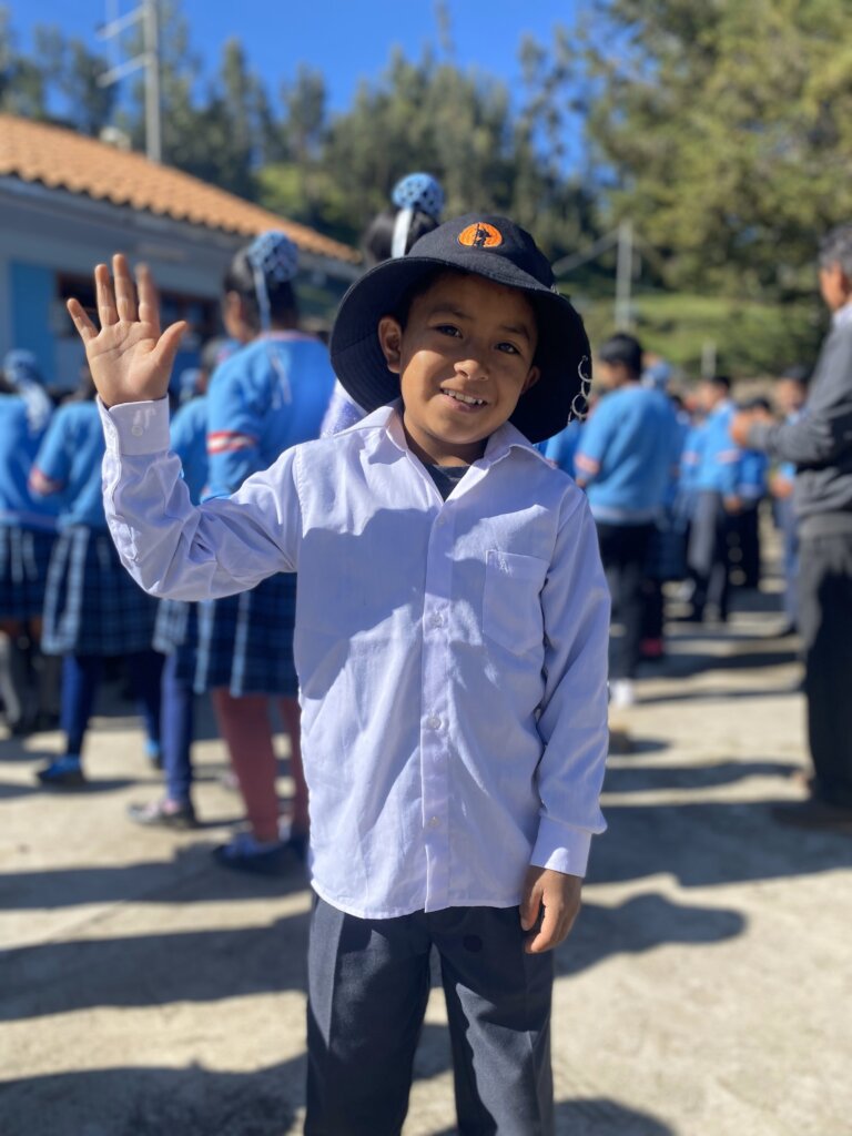 Support Children's Education in the Peruvian Andes