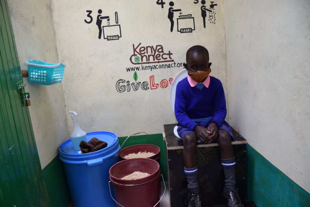 Clean Composting Toilets at Kisola PS!